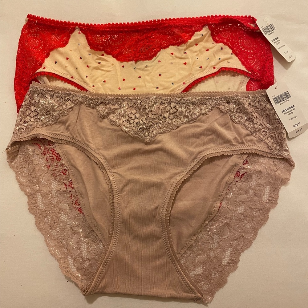 Soma Red and Tan Lace Panties Set